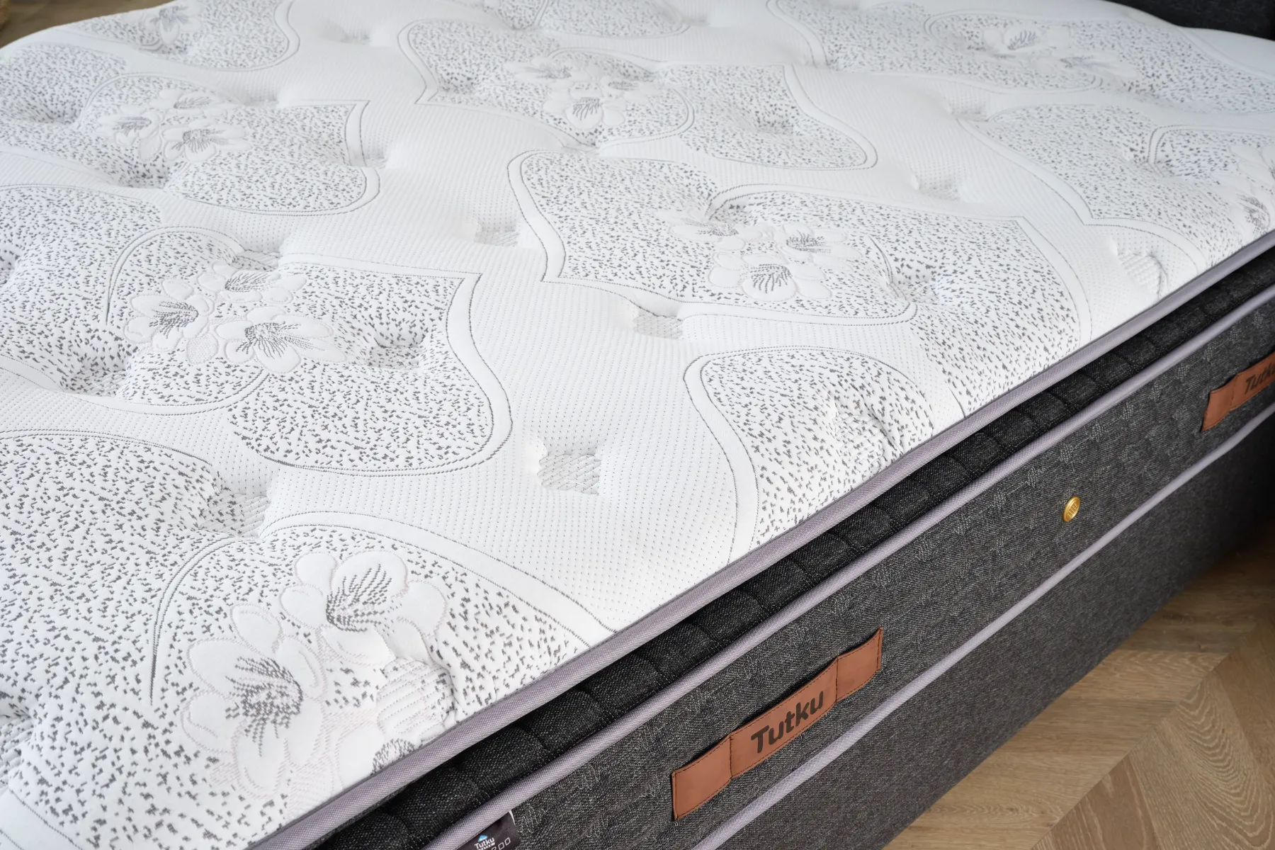 BEGONYA  ANTRASİT  (14) kopya.webp